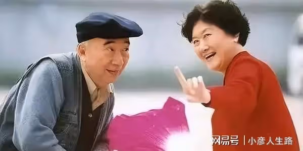 著名演員李丁:去世11年後兒子又不幸離世,遺孀的選擇令人淚目