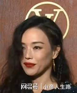 67歲的林青霞,46歲的舒淇,這些自帶鬆弛感的女星,才是美的典範
