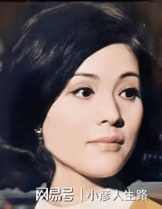 67歲的林青霞,46歲的舒淇,這些自帶鬆弛感的女星,才是美的典範