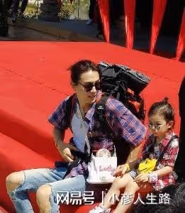 李承鉉表白:我和戚薇可以不是朋友,能再進一步!求婚場面太走心