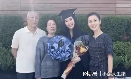 黃聖依疑與丈夫感情生變,公司遭人討債,楊子前妻強勢回歸