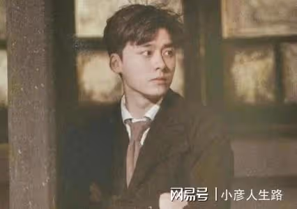 李易峰糊了，模仿者卻有了市場，光明正大地開直播賺人氣