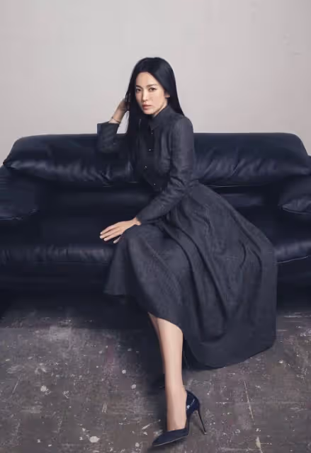 離婚後的顏值巔峰!41歲宋慧喬出席奢侈珠寶活動,同場PK26歲女星!
