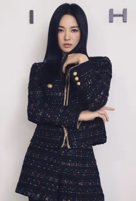 離婚後的顏值巔峰!41歲宋慧喬出席奢侈珠寶活動,同場PK26歲女星!