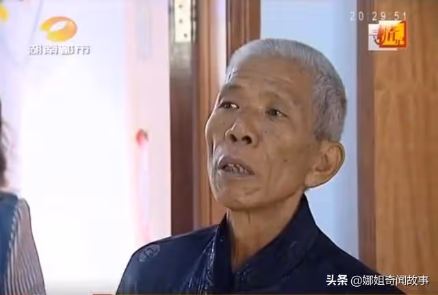 女兒開豪車住別墅，卻與殘疾兒子爭房產，父親：一分錢都不給她