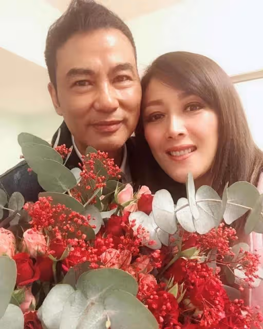 任達華與琦琦結婚23年仍像熱戀中,對太太的寵愛多年來始終如一