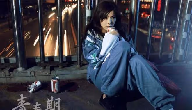趙奕歡健身大秀S型曲線!穿緊身衣豐滿迷人,大長腿吸睛被贊女神