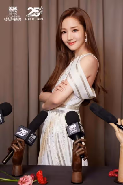 女明星，分手的速度向朴敏英看齊