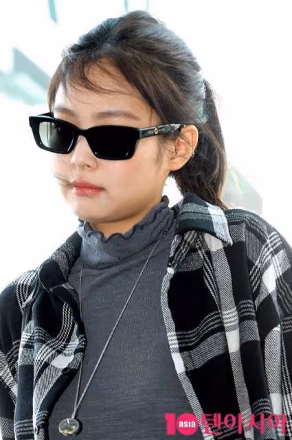 YG打破沉默…Jennie委託調查非法散播者「太難了」