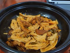 支竹牛腩煲