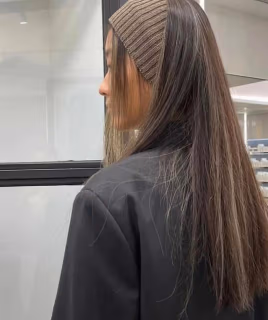 身材高挑不輸超模！陳奕迅18歲愛女罕見曝光，高冷外表像極媽媽