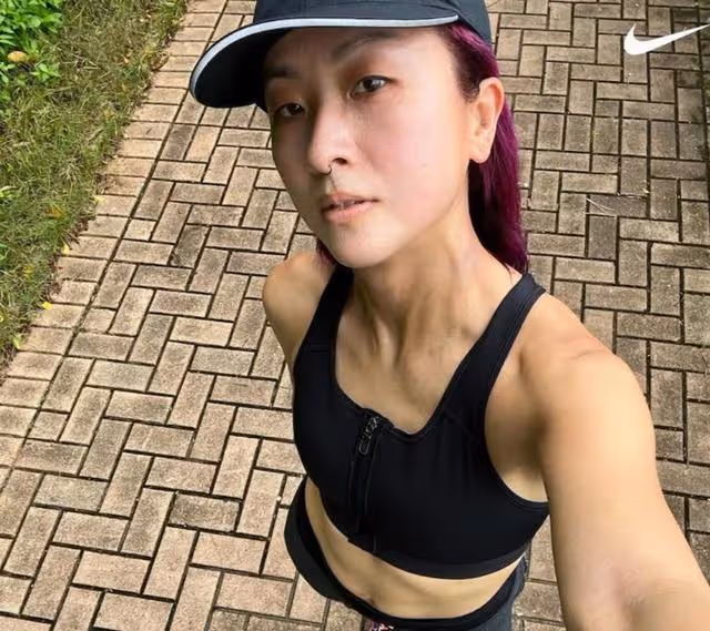 身材高挑不輸超模！陳奕迅18歲愛女罕見曝光，高冷外表像極媽媽