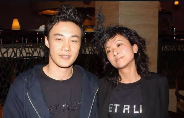 身材高挑不輸超模！陳奕迅18歲愛女罕見曝光，高冷外表像極媽媽