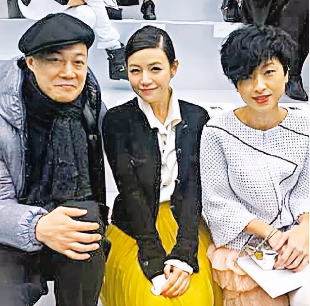 身材高挑不輸超模！陳奕迅18歲愛女罕見曝光，高冷外表像極媽媽