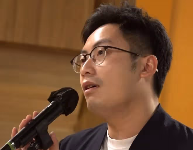 TVB舉辦《中年好聲音》!吸引500人參賽,不乏滿頭白髮的大叔大媽