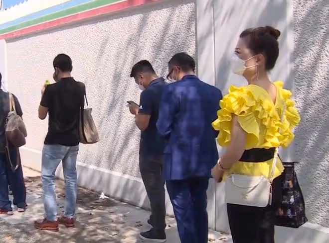 TVB舉辦《中年好聲音》!吸引500人參賽,不乏滿頭白髮的大叔大媽