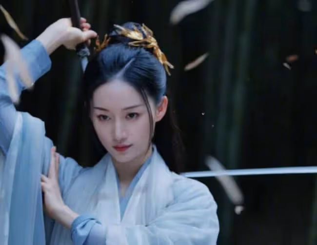 內娛，有活人了：終於有女星撕開內娛遮羞布