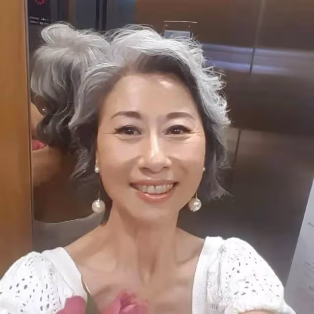 葉蒨文媽媽過世!她寫下3千字長文「今年很痛苦」 61歲生日「彷彿回到1歲」要大家珍惜當下