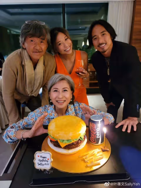 葉蒨文媽媽過世!她寫下3千字長文「今年很痛苦」 61歲生日「彷彿回到1歲」要大家珍惜當下