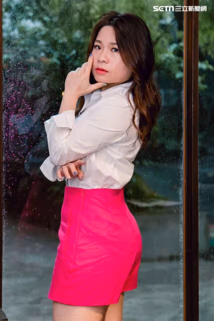 才交往半年!38歲女星曬親吻照「宣布結婚了」 曝光老公身分「喜當台灣媳婦」網喊:恭喜!