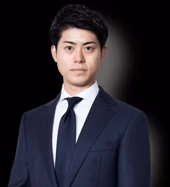 日本最火女主播閃婚,從男背景說起:帥氣總裁