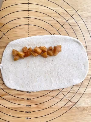肉桂蘋果全麥貝果