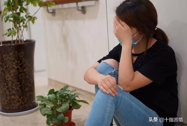 小舅子結婚,姐夫準備了一萬紅包,扭頭卻被岳母拒絕:這錢不對啊