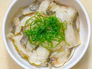 清蒸鱸魚片