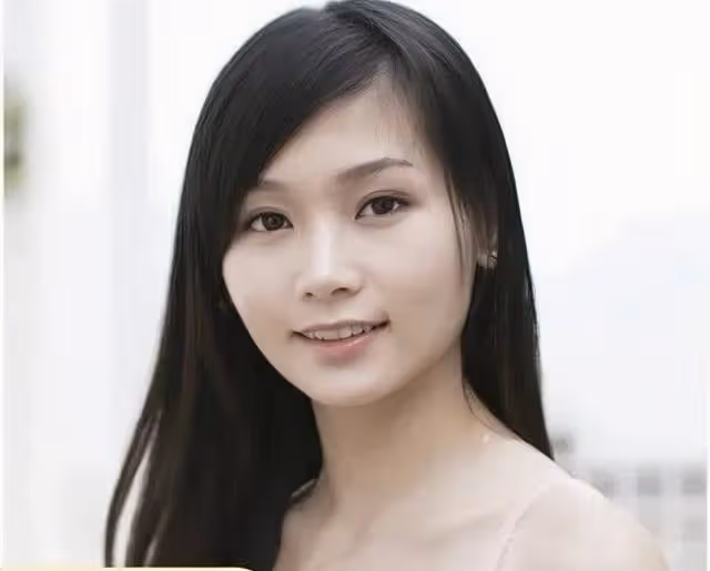 TVB前女星再陷整容風波！化濃妝一改清純模樣，自覺是純天然美女