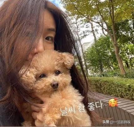 崔智友曬2歲女兒近照 與小9歲圈外人結婚引非議 曾出演韓劇冬季戀歌