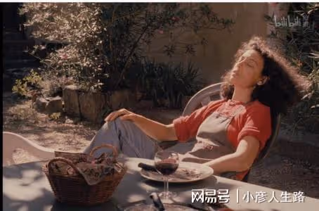 真可惜，國慶檔沒有兩個這樣的頂級美人