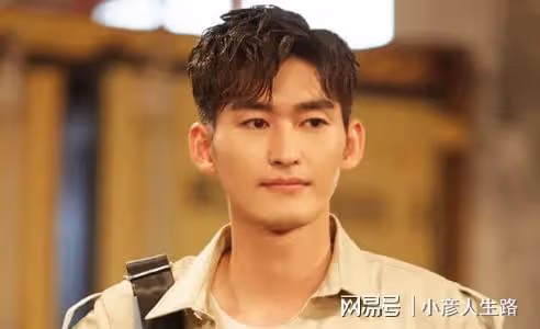張翰新作劇情因扯女生內衣被吐槽太低俗,2.4分都高了?