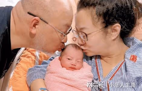 小S確診新冠,工作緊急叫停,趙小僑也全家確診,女兒僅三個月大