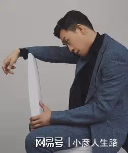 張譯:娶二婚的錢琳琳,錢也歸她管,成名後更愛她