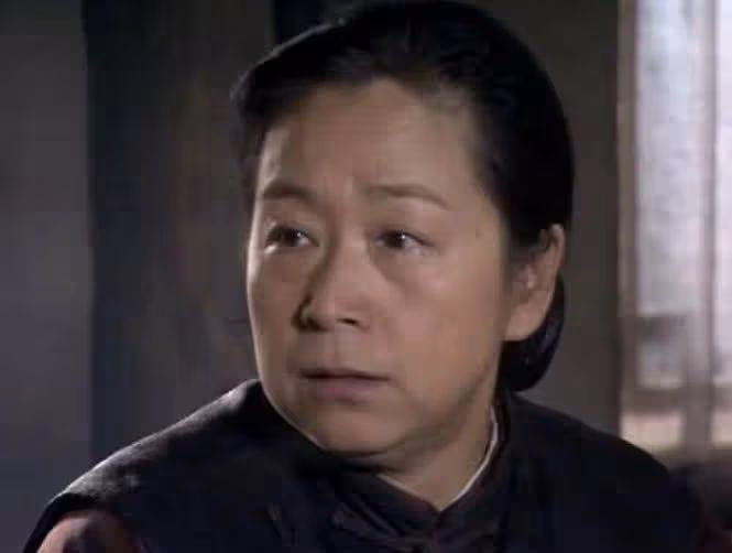她是張國立前妻,離婚時要求鄧婕不准再生育?兒子入獄卻後悔了