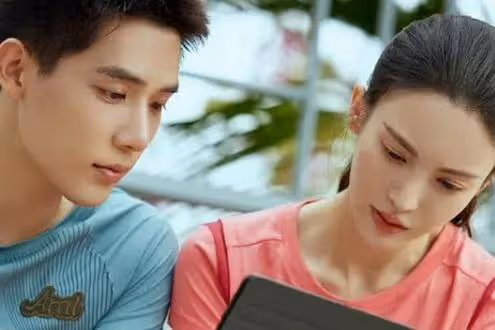 《熾道》講述了什麼故事？小說中男女主第幾章在一起的？兩人相差幾歲？