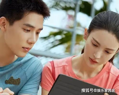 《熾道》講述了什麼故事？小說中男女主第幾章在一起的？兩人相差幾歲？