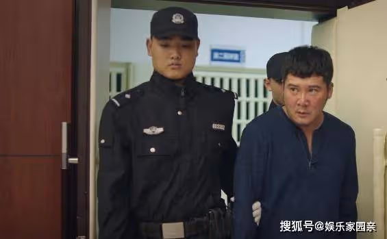 《底線》再曝新案引熱議,貨拉拉女孩跳車案,富大龍父親說出真相