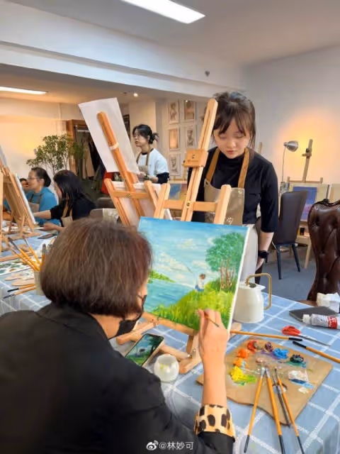 23歲林妙可曬油畫處女作 大學畢業至今沒接新戲