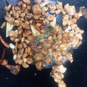 青花椒干煸雞