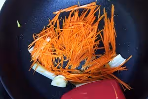 胡蘿蔔土豆絲