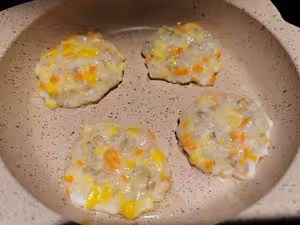 寶寶輔食-蔬菜蝦餅