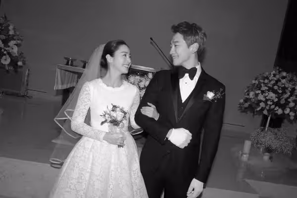 Rain遭爆婚外情「愛上性感嫩妹」　對象是金泰希閨蜜