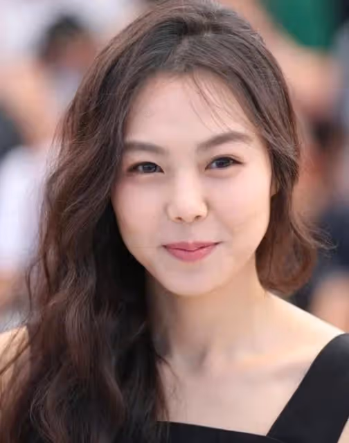 韓國最強小三，甩了幾任男神，卻看上可以當她父親有婦之夫