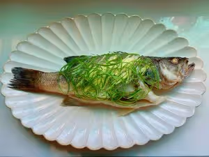清蒸鱸魚【快手又美味】