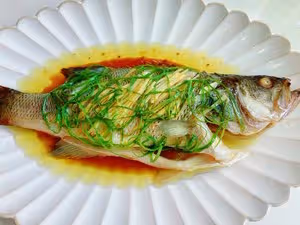清蒸鱸魚【快手又美味】