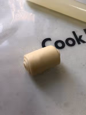 蛋黃酥