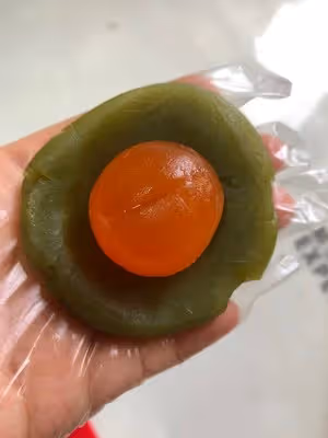 蛋黃酥