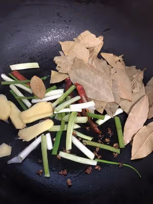 香葉雞翅
