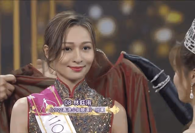 遺憾！港姐冠軍父親和女兒失散多年，曾是TVB一線小生否認隱退